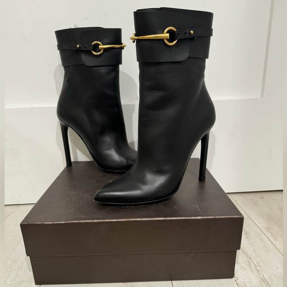 Gucci Ankle Boots Black Leather Horsebit Size 37